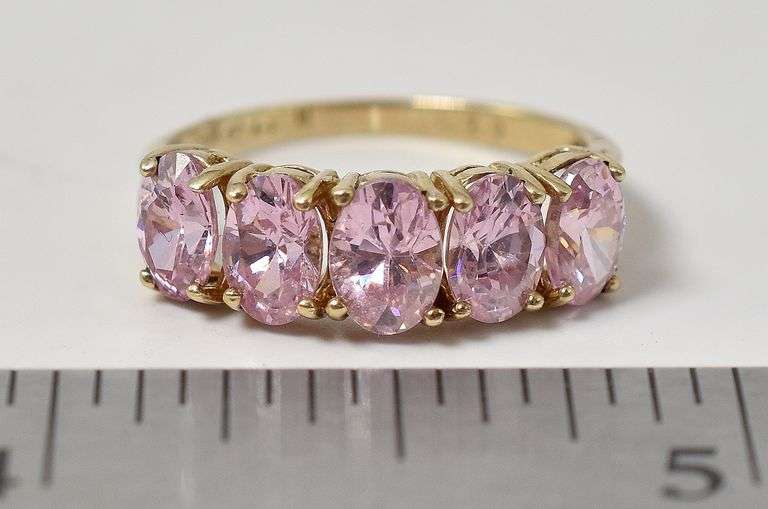 Sparkling 10K Yellow Gold Pink CZ Gemstone Ring
