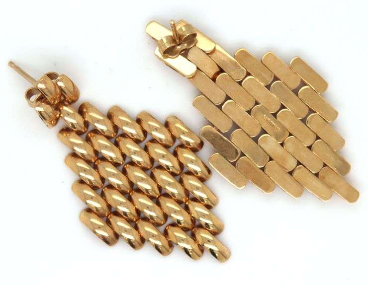 Sexy 14K Yellow Gold Dangle Earrings