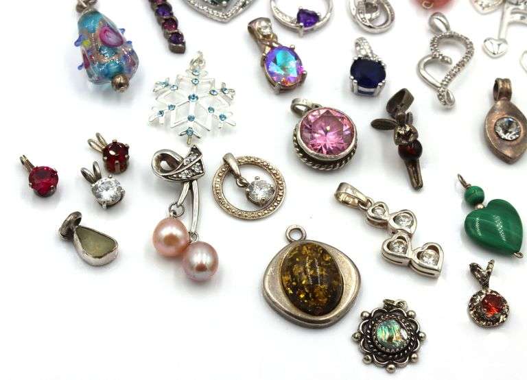 Group lot of Vintage 925 sterling silver pendants