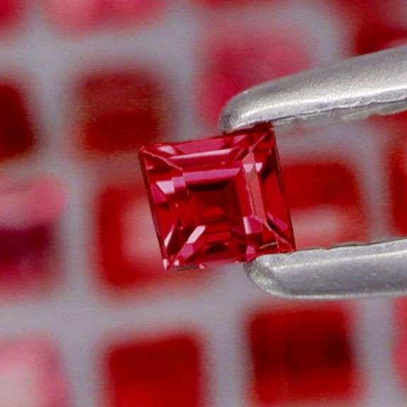 Top blood red! VS to SI clarity! Heated only 2.34ct Ruby set!!!