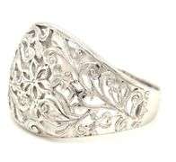 Stylish 18k White Gold Filigree Ring