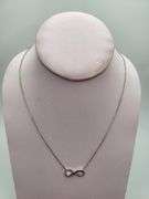 14kt White Gold & Diamond Pendant Necklace