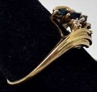 Beautiful 10K Yellow Gold Blue Sapphire Gemstone and Diamond Ring