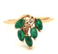 Stylish 14K YG Emerald Cluster Estate Ring