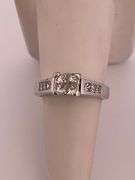 CERTIFIED BRAND NEW 14K WHITE GOLD RING