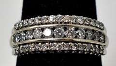 Splendid 10K White Gold Diamond Band Ring