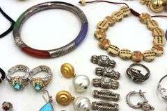 925 Sterling Silver Bulk of Jewerly