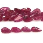 Simply gorgeous 6.93ct reddish pink Ruby set
