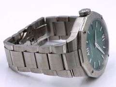 Baume & Mercier Riveria quartz green dial watch