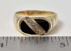 Charming 14K Yellow Gold Black Onyx Gemstone and Diamond Ring