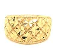 Mesmerizing 14K Yellow gold Ring