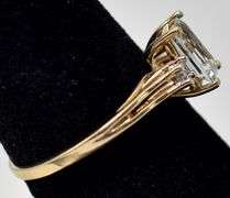 Adorable 10K Yellow Gold Aquamarine Gemstone and Diamond Ring