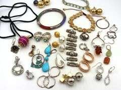 925 Sterling Silver Bulk of Jewerly