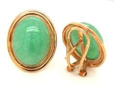 14kt Yellow gold green Jade cab earrings