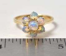 Stunning 14K Yellow Gold Opal Gemstone Ring