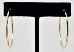 Elegant 14K Yellow Gold Hoop Earrings