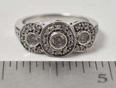 Sparkling 14K White Gold Diamond Ring