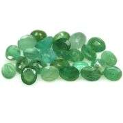 Rich emerald green 7.65ct 26pc Emerald set