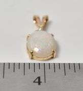 Shining 14K Yellow Gold Opal Gemstone Pendant