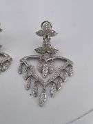 CERTIFIED  18K WHITE GOLD DIAMOND EARRINGS