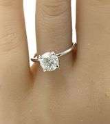 14kt White gold 1.48ct round brilliant cut diamond ring