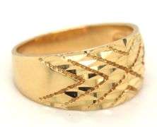 Flashy 18K YG Modern Ring