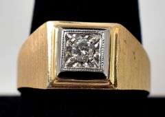 Sturdy 14K Yellow Gold Diamond Men's Ring
