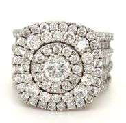 14kt White gold 2.90ctw triple halo diamond cluster ring