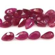 Simply gorgeous 6.93ct reddish pink Ruby set