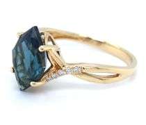 10kt Yellow gold Kite blue topaz and diamond infinity ring