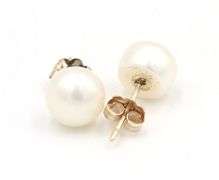 10kt Yellow gold 6.5-7mm Pearl stud earrings