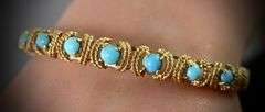 Pretty Vintage 14K Yellow Gold Turquoise Bracelet