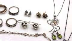 Group lot of Vintage 925 sterling silver mixed jewelry