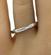 14kt White gold diamond Scattered band