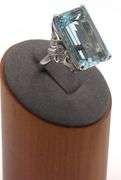 18kt White gold emerald cut aquamarine and diamond ring