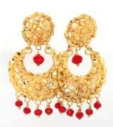 21kt Yellow gold diamond cut dangle earrings