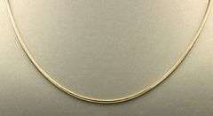 14kt Yellow gold round omega necklace