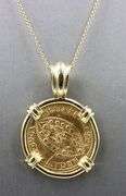 22kt Yellow gold Venetian gold coin in frame on gold chain necklace