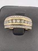 CERTIFIED 14K YELLOW GOLD DIAMOND BAND