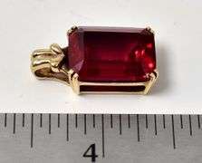 Beautiful 10K Yellow Gold Synthetic Ruby Gemstone Pendant
