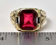 Amazing 10K Yellow Gold Synthetic Ruby Gemstone Ring