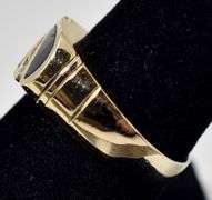 Charming 14K Yellow Gold Black Onyx Gemstone and Diamond Ring
