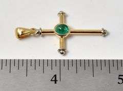 Admirable 10k Yellow Gold Emerald Gemstone Cross Pendant