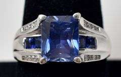 Magnificent 14K White Gold Blue Sapphire Gemstone and Diamond Ring