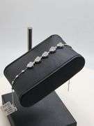 Charming 18kt White Gold Bracelet With Heart Shaped Diamond Accents