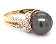 14kt Yellow Gold 12mm Green Tahitian Pearl and Diamond Infinity Ring