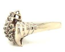 14kt White gold diamond ring