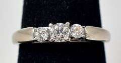 Amazing 14K White Gold 0.63CTW Diamond Ring