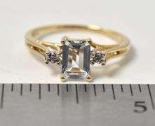 Adorable 10K Yellow Gold Aquamarine Gemstone and Diamond Ring