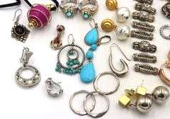 925 Sterling Silver Bulk of Jewerly